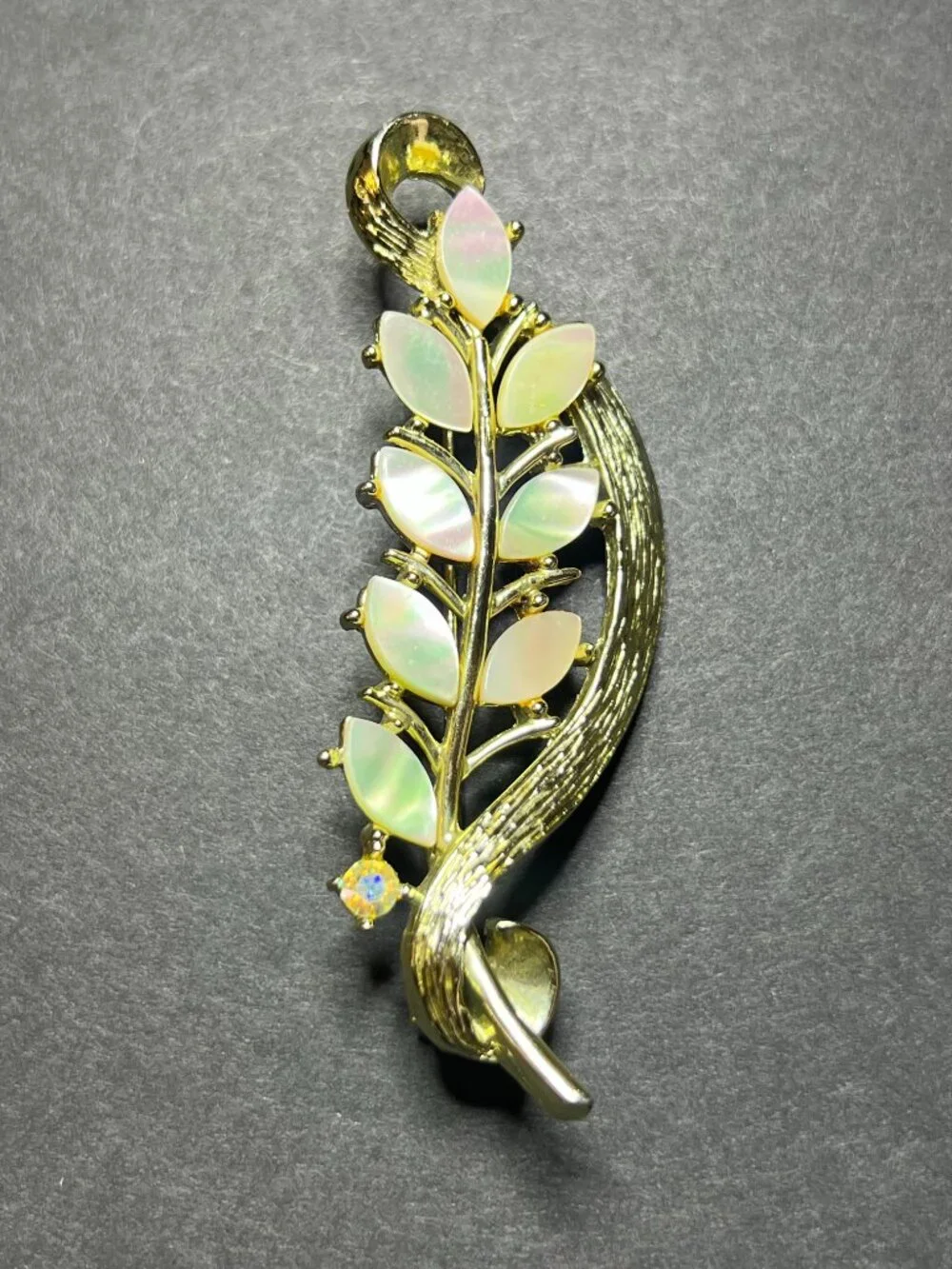 Vintage MCM Gold Tone Mother of Pearl Stylized Branched Leaf Pin Brooch 2.75